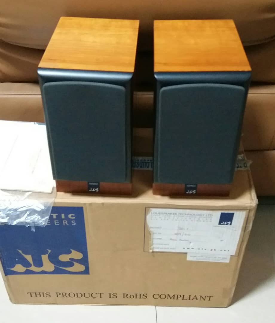 ATC SCM7 V2 Speakers Scm7a10