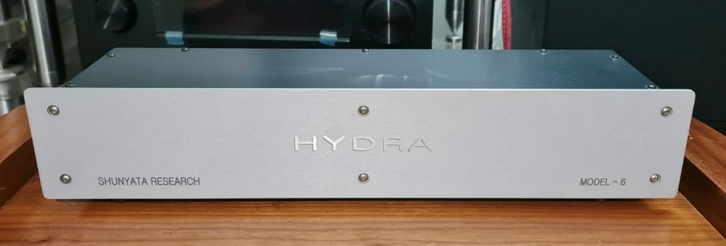Shunyata Research HYDRA Model 6 Power Distributor Shunya65