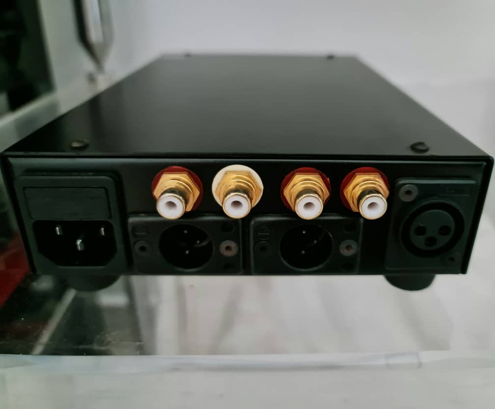 DACs: Wadia, Goldmund Stellavox, Audiolab Q-DAC Stella11