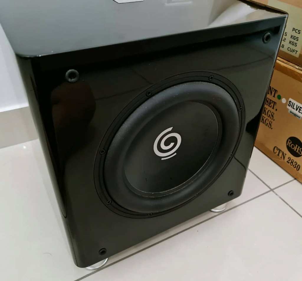 Sumiko S.9 Subwoofer by Sonus Faber- Gloss Piano Black Sumiko15