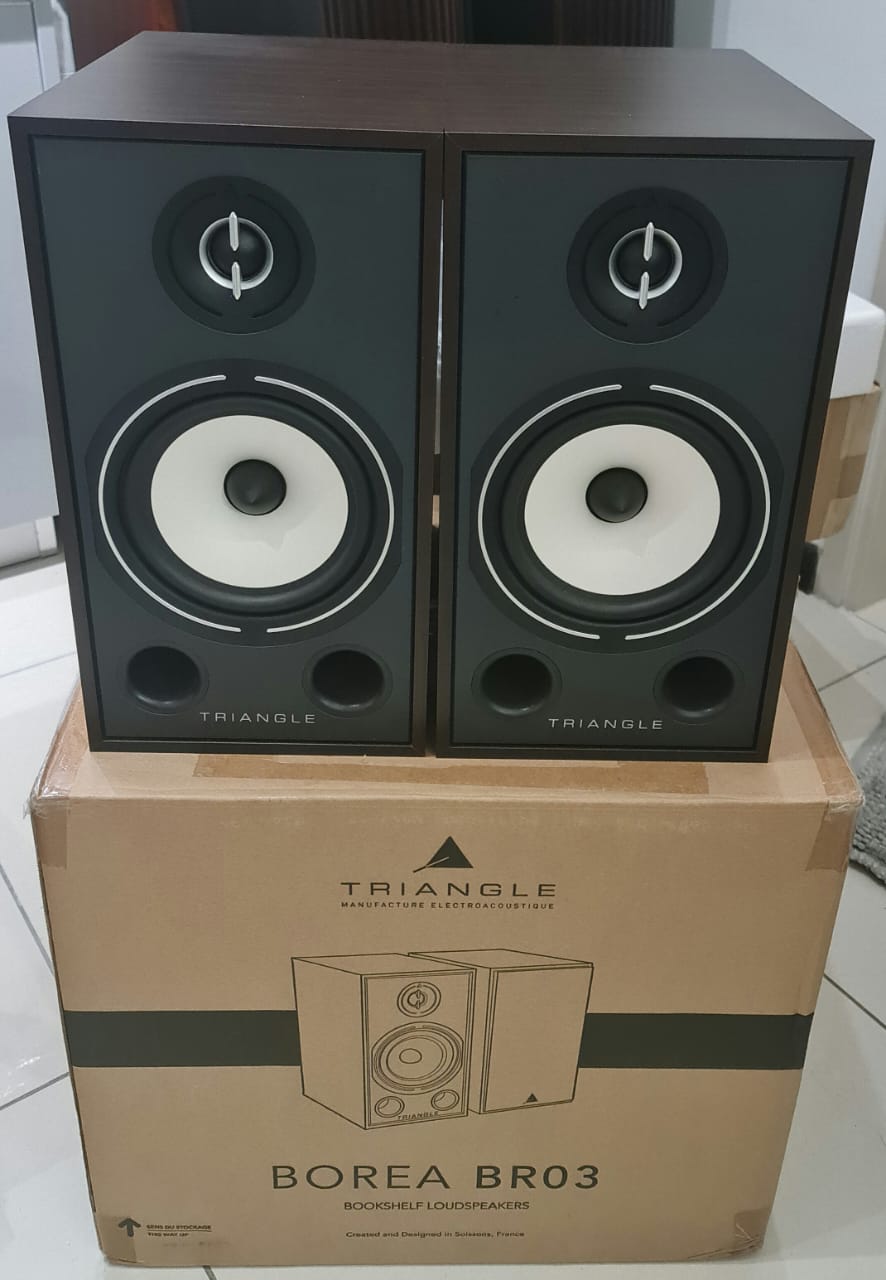 Triangle BOREA BR03 Bookshelf Speaker Triang17