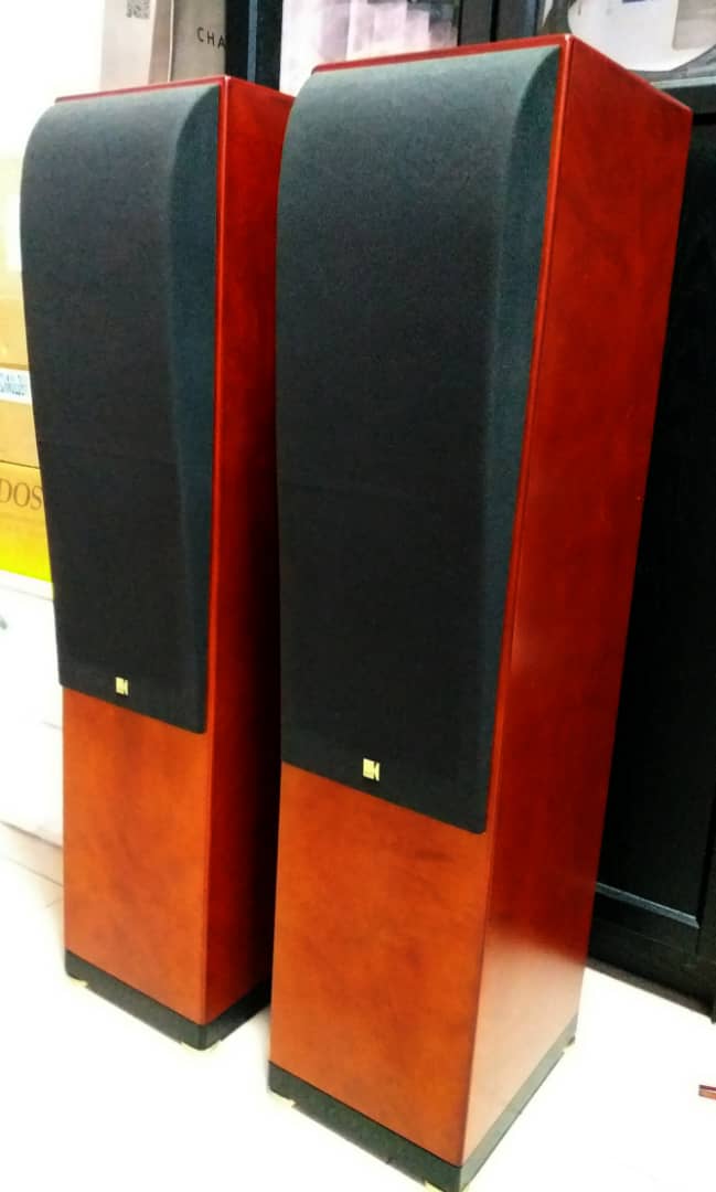 KEF Reference Model Two, 3-Way, 4-Driver Floorstanding Loudspeaker - Rosetta Burr Finish X136