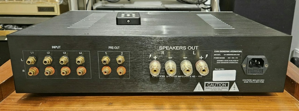 Xtark IA-10 Integrated Amplifier - 100W @ 8 Ohms Xtark310