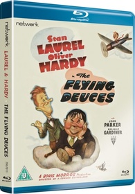 Laurel et Hardy conscrits-The Flying Deuces-1939-Edward Sutherland Flying10