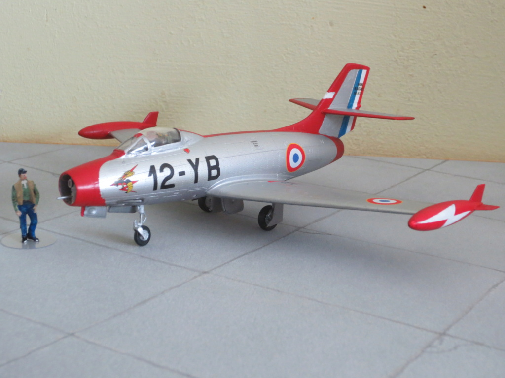 ouragan - Dassault MD 450 Ouragan - Cambraisis - PAF - 1/72 - Valom [Fini] 2306_020