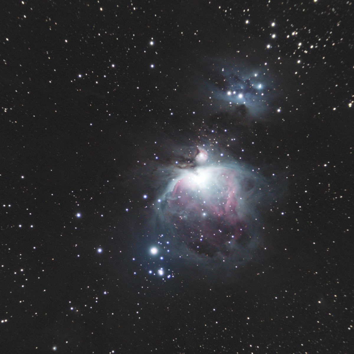 Une nébuleuse rarement vue dans Orion M42_9910