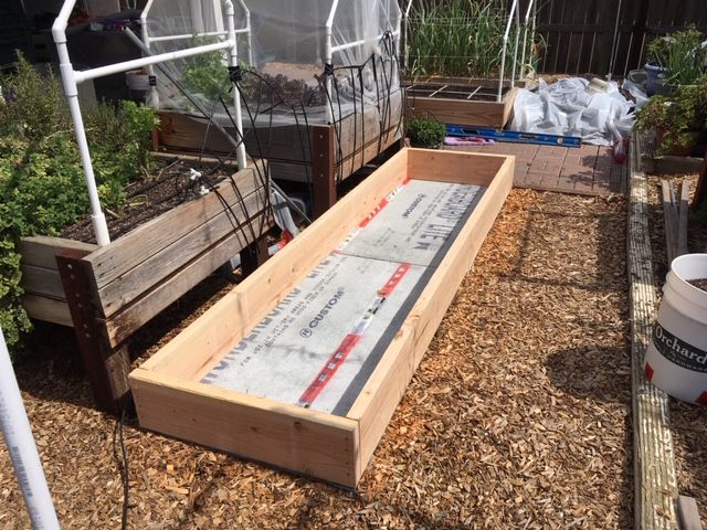 Plan for a raised bed off ground? Table101