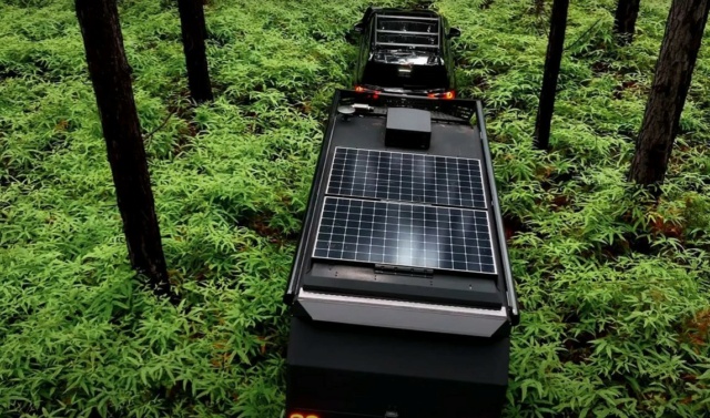 Tow-anywhere La remorque de camping-car tout-terrain Bruder devient furtive Captur59