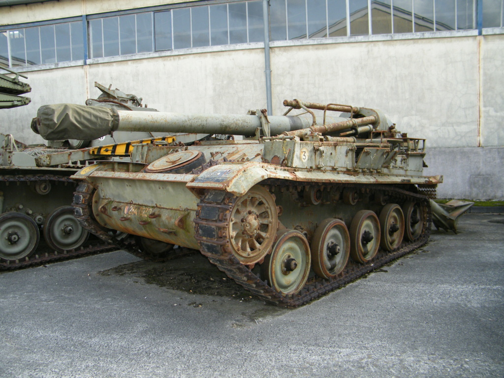 Le 40 éme R.A - de san Mihiel - Chronoque des blindés  - L,'AMX  13  Amx_1310