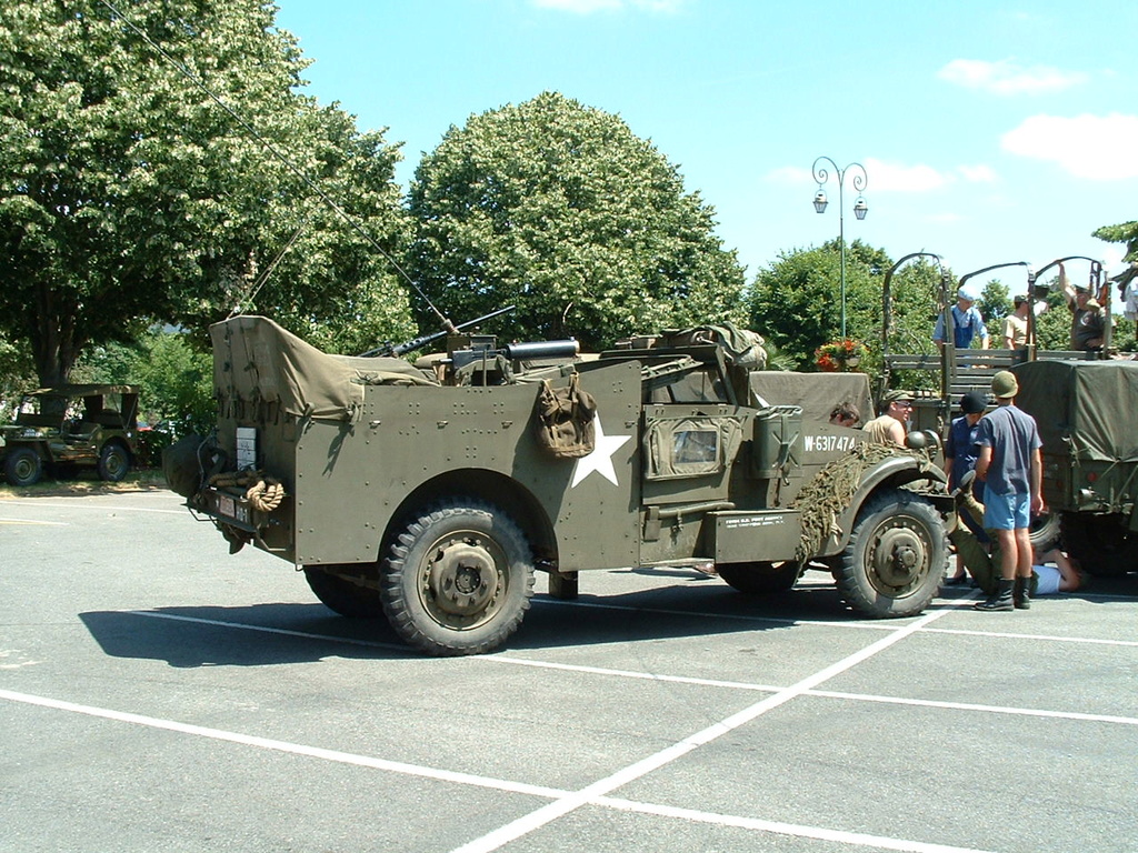Le scout car M3A1 Scout_14