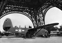 Paris 1945.... 96420910
