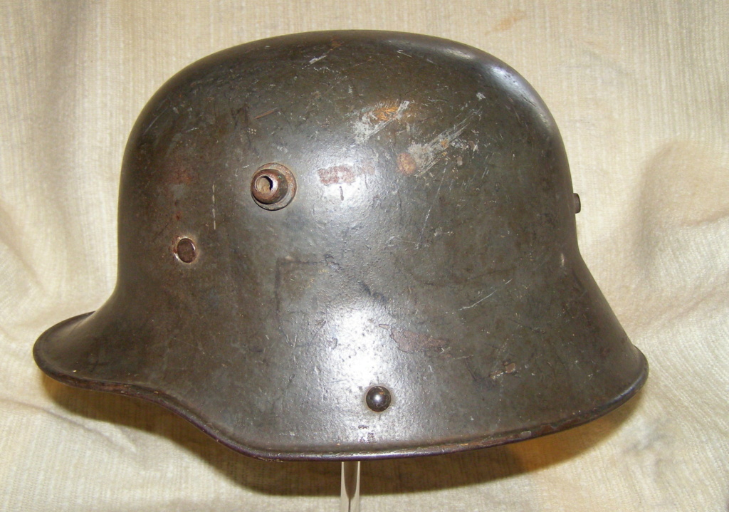 Stahlhelm modèle 16 Stahlh13