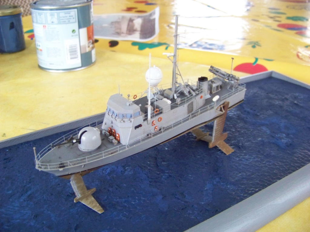 USS Pegasus hydroptère Hobby Boss 1/200. 101_0121