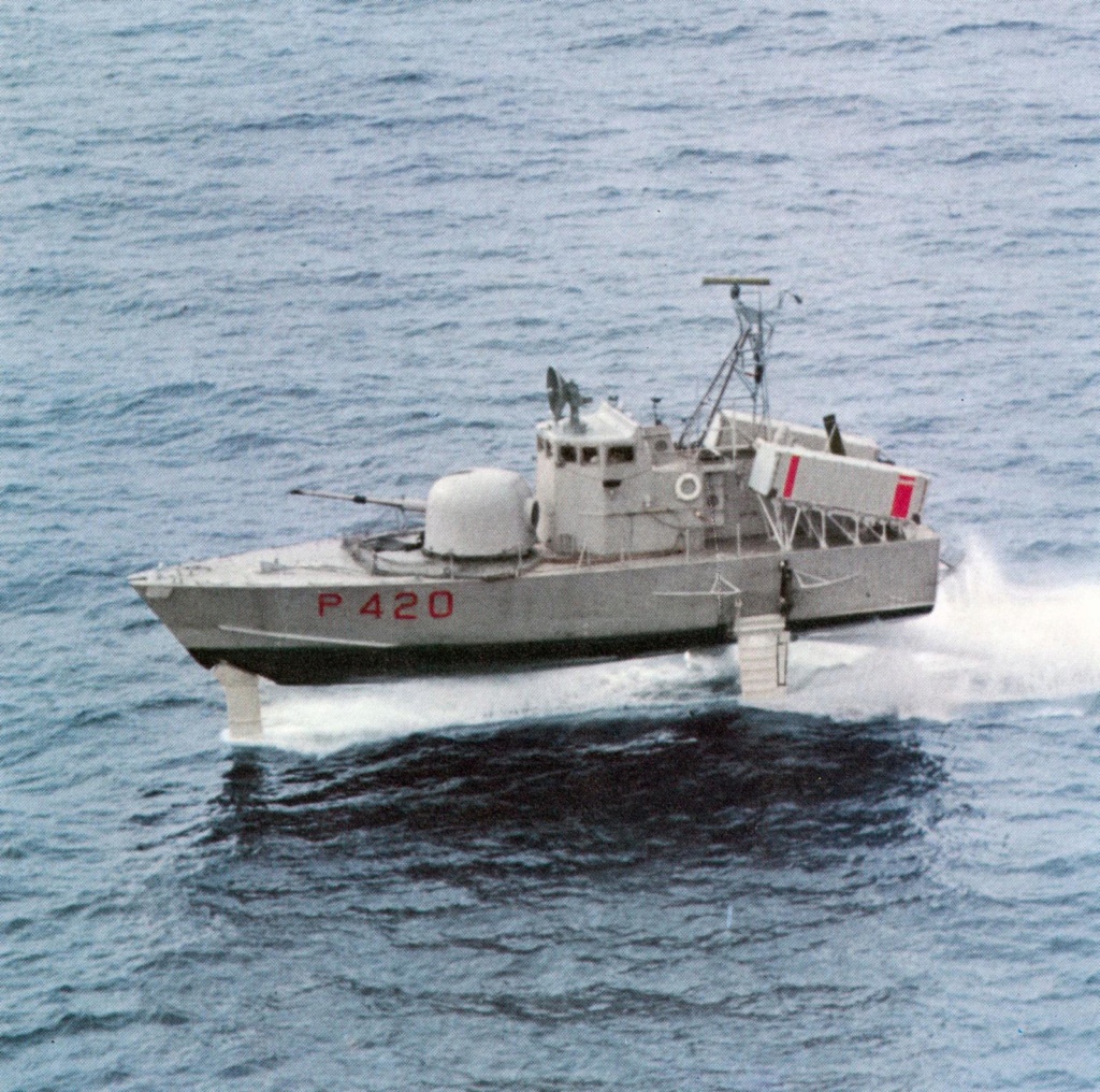 USS Pegasus hydroptère Hobby Boss 1/200. Zmg52810