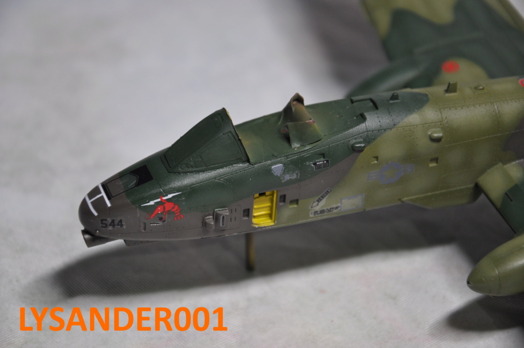 OA-10A "Warthog" 1/72 Italeri + Canon GAU-8 Avenger de Master. - Page 2 Dsc_0348