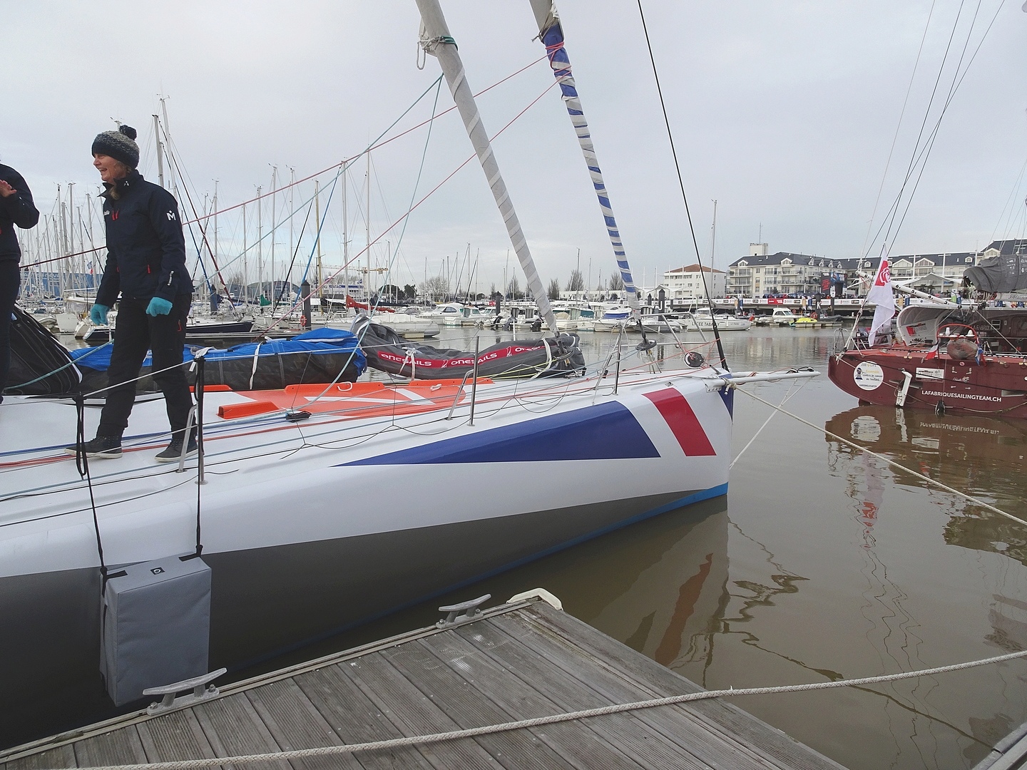 Vendée Globe 2020 , les bateaux - Page 2 Dsc08412