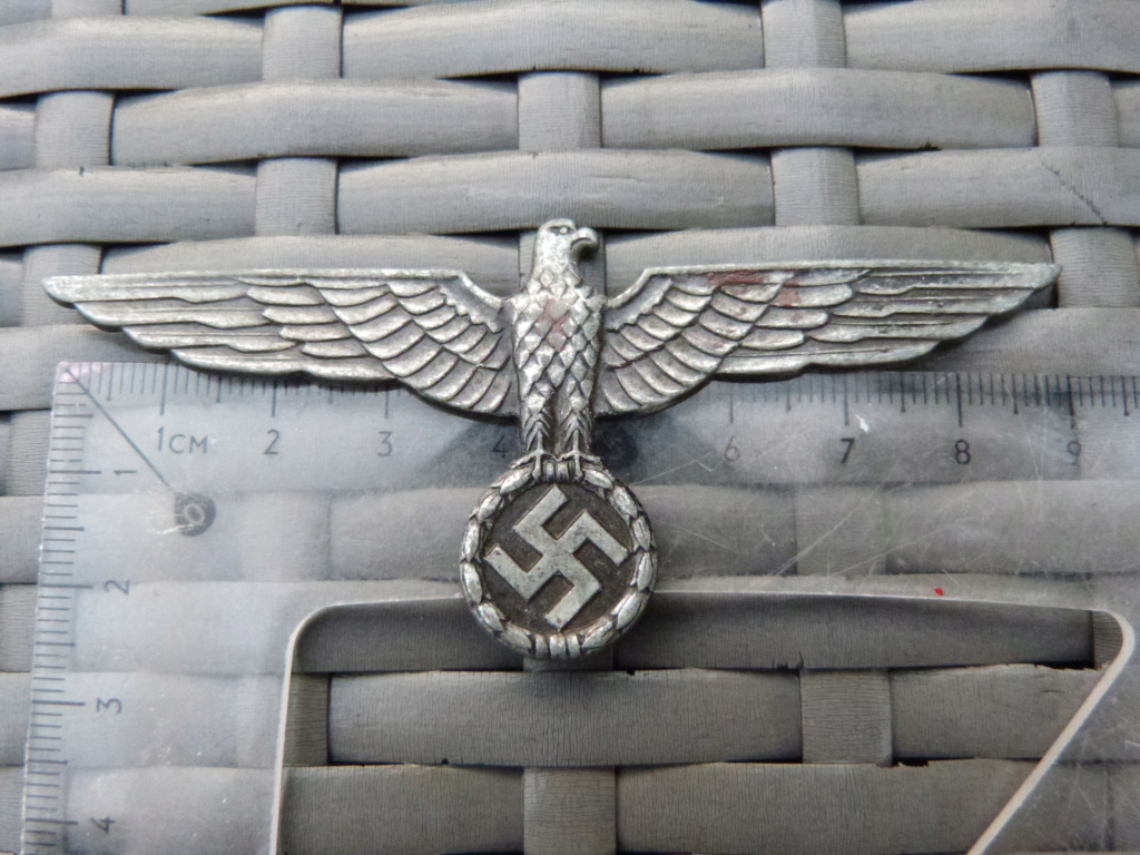 Aigle metal allemand ww2 : SA ?ou autre ? P1110616