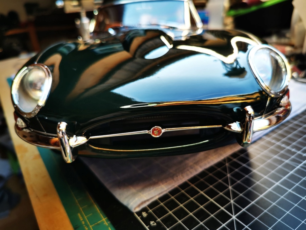 Der Jaguar E-Type von DeAgostini in 1:8 - Seite 7 Jaguar72