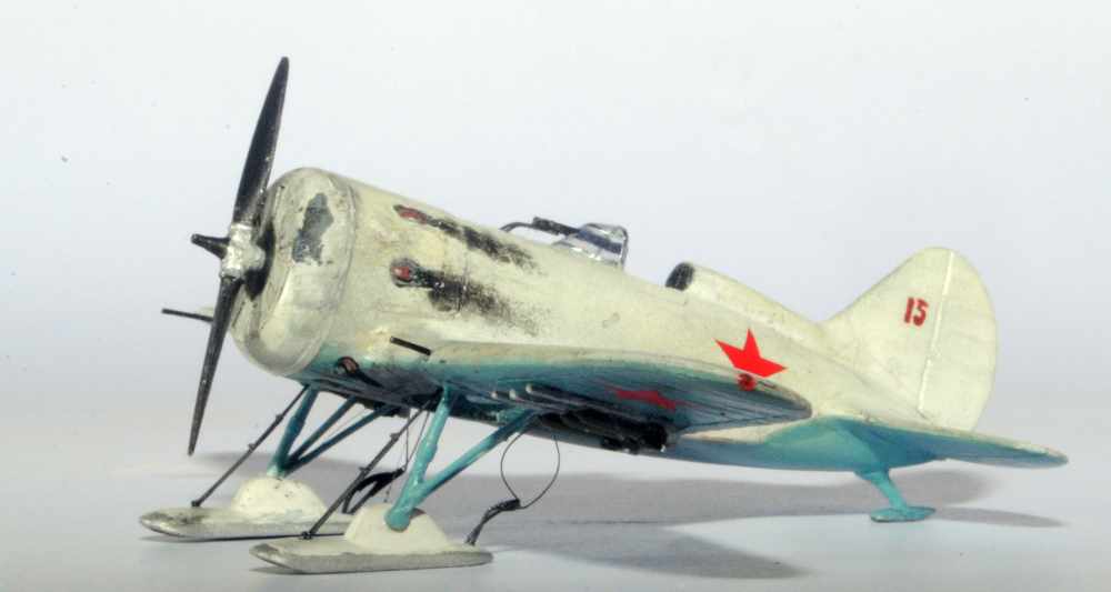 [P&J] [Amodel] [ICM] [ArtModel] [Eastern Express] [MSD] 1/72 - Polikarpov I-16. Du proto au I-185  (mosca/rata) - Page 2 01ski10