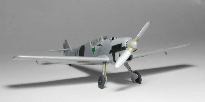 [Avis-Dorawings+scratch] Bf 109. Du V1 au D fin de série.  04-0210