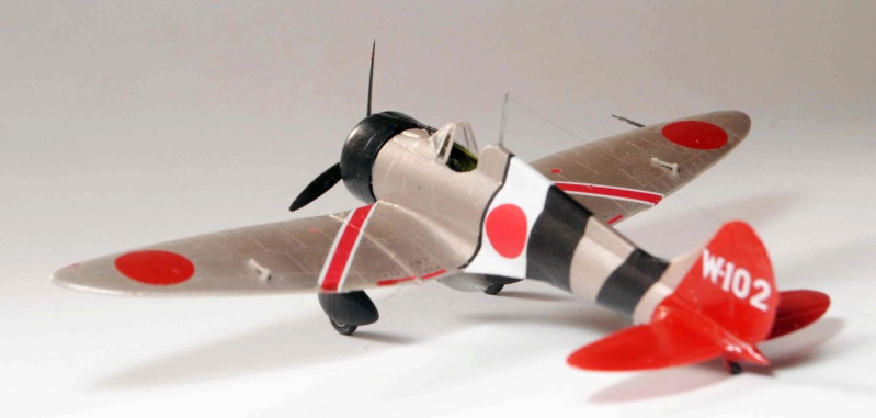 La famille Mitsubishi A5M  Fine molds, Fujimi, AVI A5-3710