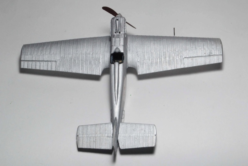 Polikarpov  Il-400a, IL 400b et I-1. ICM + scratch[1/72]  Il1610