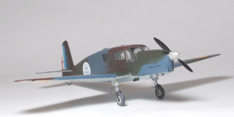 simoun - [Heller] 1/72 - Caudron Simoun . Evasions FAFL et autres  (VINTAGE) Sim-3910