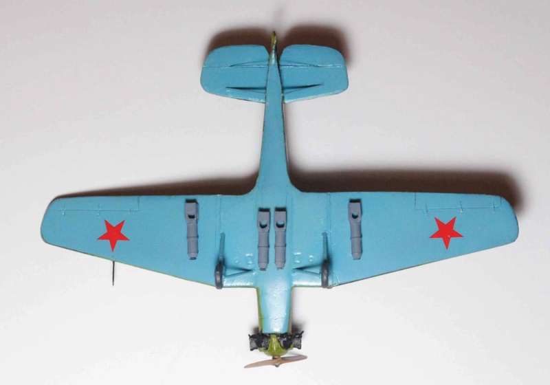 Yakovlev UT-2 . Amodel-AGA 1/72    "G.C.3 Normandie" Ut2-1510