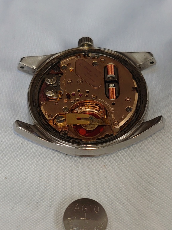 reparation des montres a diapason:accutron,omega,longines etc... - Page 2 Dsc_0415