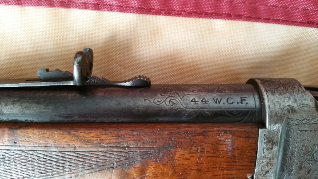 Winchester 92 rifle, gravée d'usine, en 44-40. 20230179