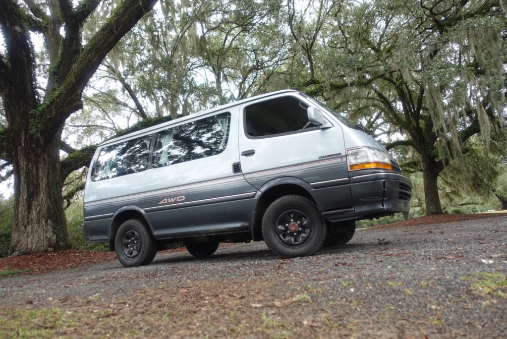 1992 Hiace Super Custom 4WD 2.8L Diesel RHD Dsc00310