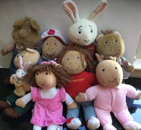 arthur plush