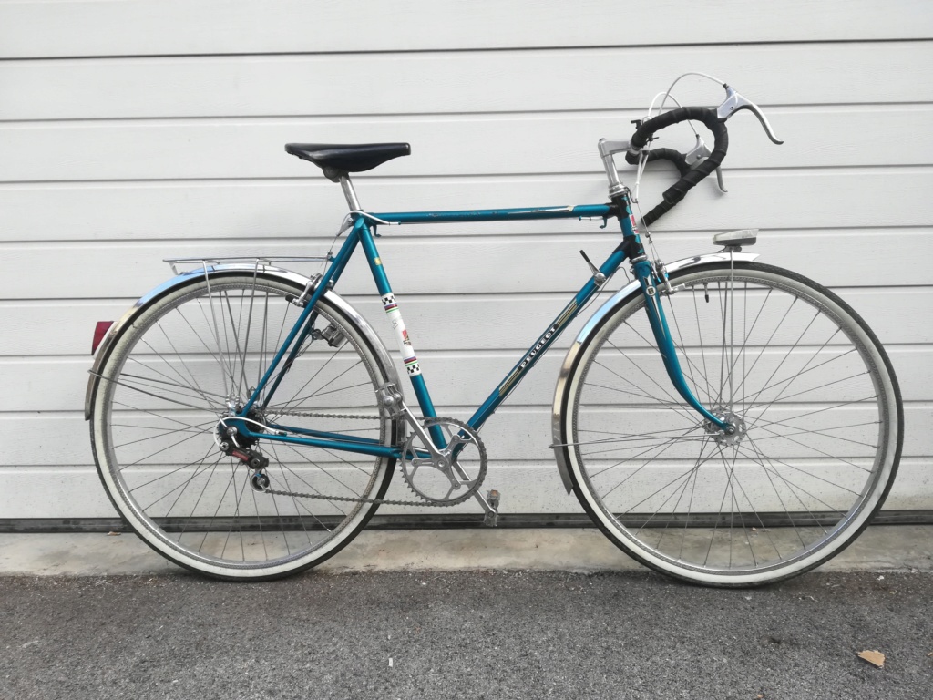 "Miel" : Un Peugeot PL8 de 1973 ? Img_2040