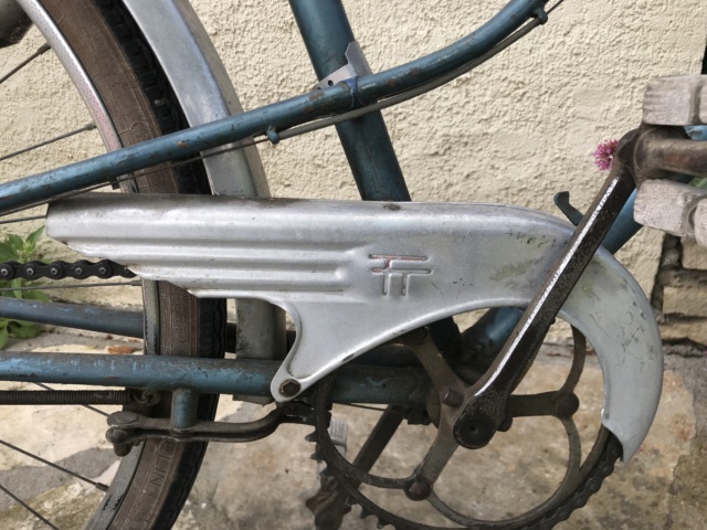 Vélo Terrot GTB3 des années 50 ? Img_6813