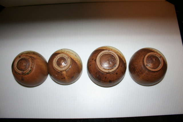 Help Identifying US Pottery Bowls - Marc Hansen? Img_4913