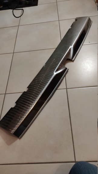 Vend seuil de chargement inox intérieur Img_2015