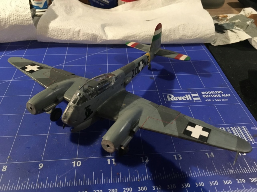 [Italeri] Messerschmitt Me-210 A 1 --- FINI - Page 3 Img_5261