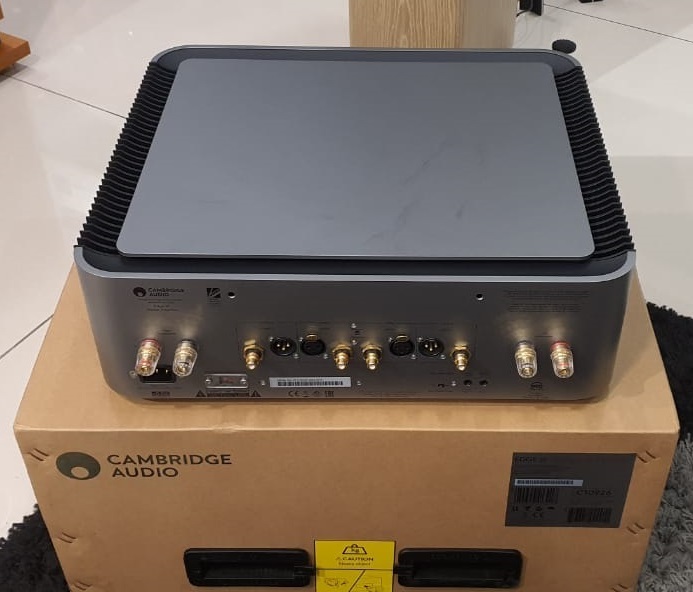 Cambridge Audio Edge W Power Amplifier (used) Whatsa17