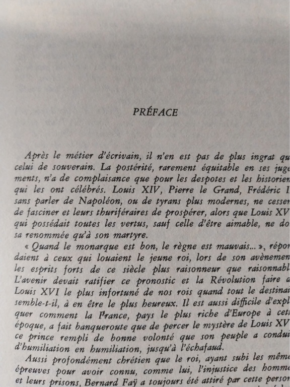 Petitfils - Bibliographie : les biographies de Louis XVI - Page 2 Pref10