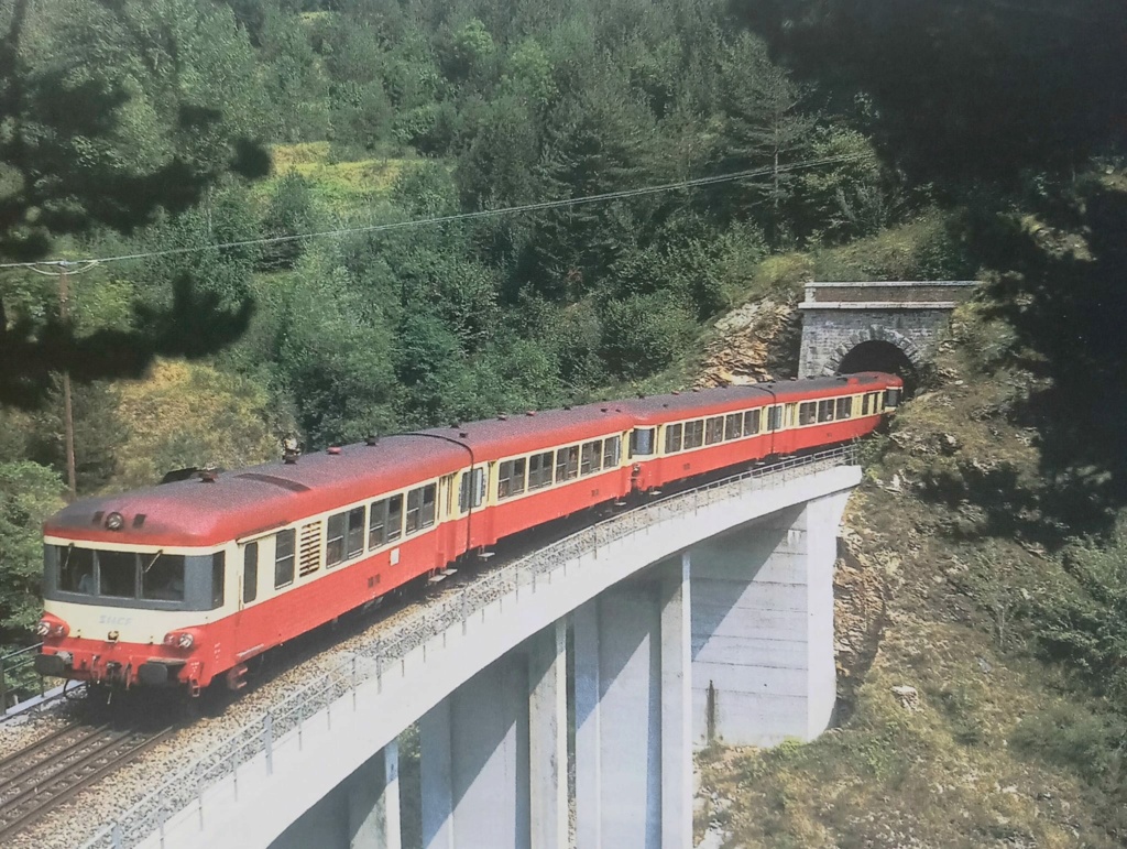 triplette x4500 sur le viaduc de Vievola 1985 43985710