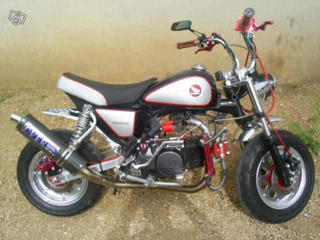 Honda monkey z50 et skyteam Monkey Gorilla 44766510