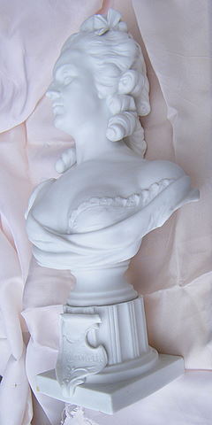 Bustes, statues, statuettes vendus sur Ebay - Page 4 A310