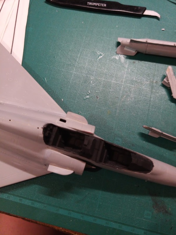 DASSAULT MIRAGE 2000-B-01 Réf 80424 316
