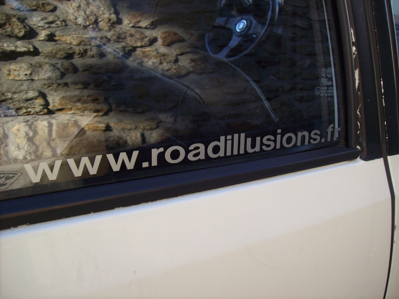 Autocollants Road Illusions 100_2329