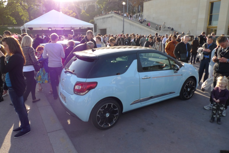 [Paris][3.10.2009] Défilé des 90 ans de Citroën - Page 4 1220