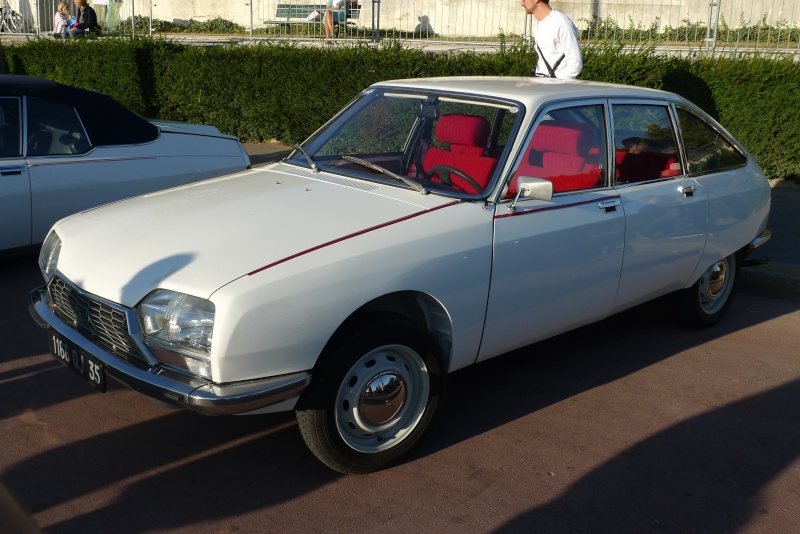 [Paris][3.10.2009] Défilé des 90 ans de Citroën - Page 4 5011