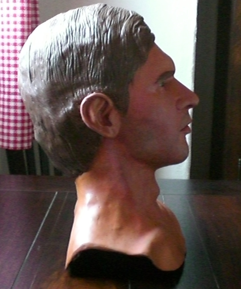 Lifesize Indy buste Bust1_10