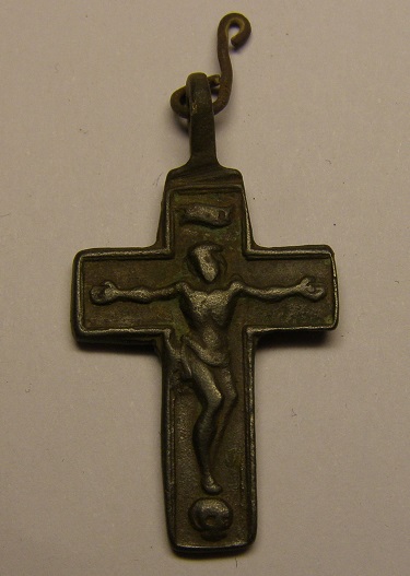 Crucifijo del siglo XVIII, con la Inmaculada Concepción. Creu3_10