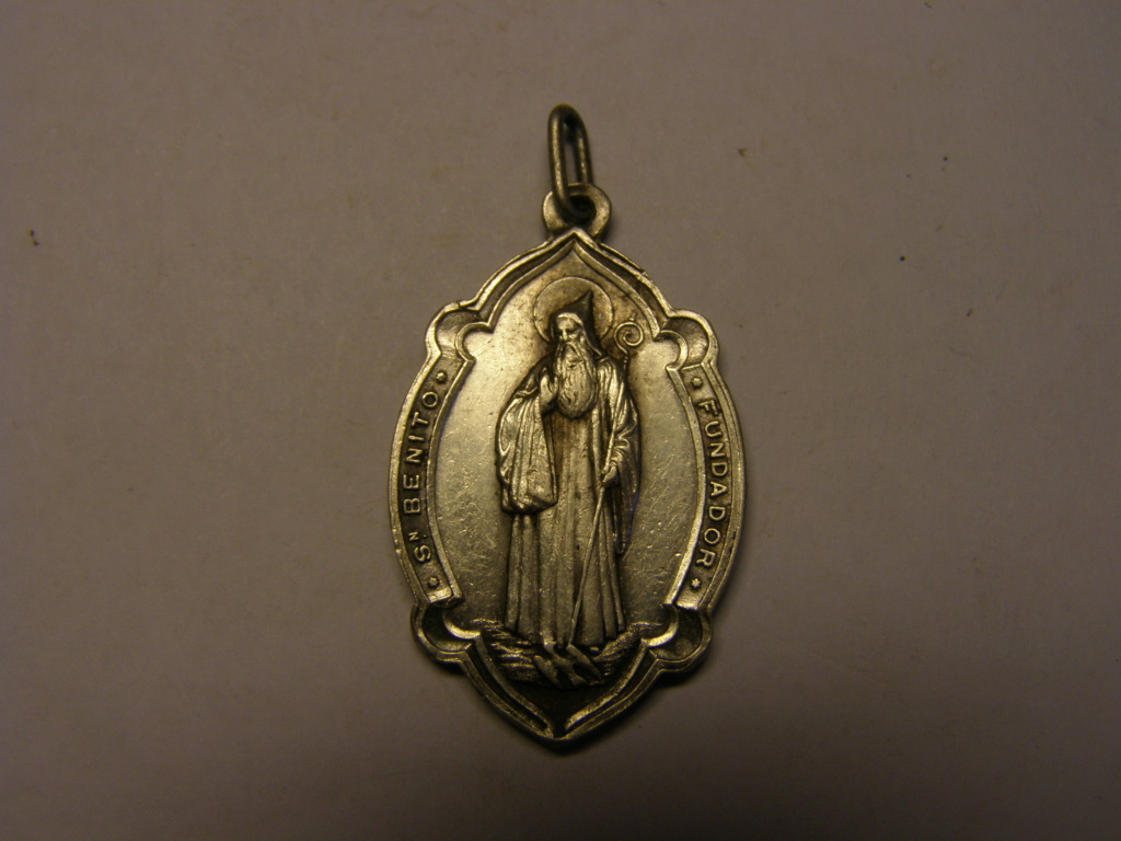 Medalla de San Benito, finales siglo XIX o principios del XX. Tc_17_24