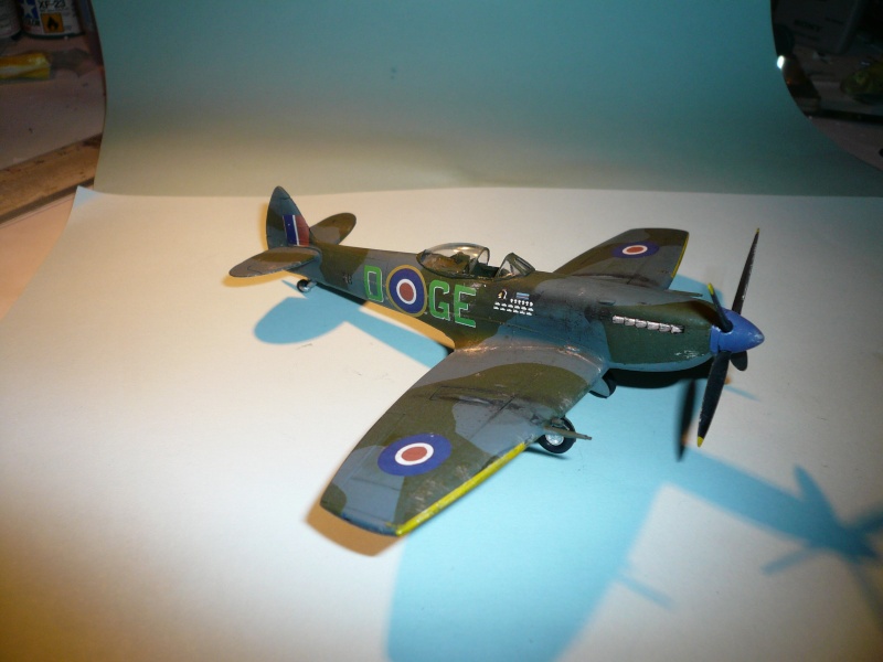Spitfire Mk.XVI 1/72 Heller P1020846